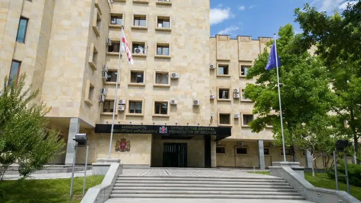 პროკურატურამ განსაკუთრებით დიდი ოდენობით ნარკოტიკული საშუალების უკანონო შეძენა, შენახვის და რეალიზაციის ხელშეწყობის ფაქტებზე 5 პირს ბრალდება წარუდგინა