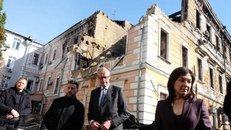 ფრიდრიხ მერცი: მივმართავ რუსეთის პრეზიდენტს, შეწყვიტეთ ეს ომი. ჩვენ შეგვიძლია მოლაპარაკება, მაგრამ მხოლოდ მაშინ, როდესაც იარაღი გაჩუმდება. ეს ბარბაროსული თავდასხმები უკრაინის მშვიდობიან მოსახლეობაზე უნდა დასრულდეს