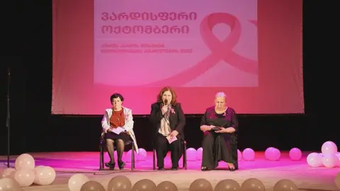 "კიბო განაჩენი არ არის" - "ვარდისფერი ოქტომბრის" ფარგლებში, საინფორმაციო შეხვედრა რაჭა-ლეჩხუმისა და ქვემო სვანეთის რეგიონის მუნიციპალიტეტებში შედგა
