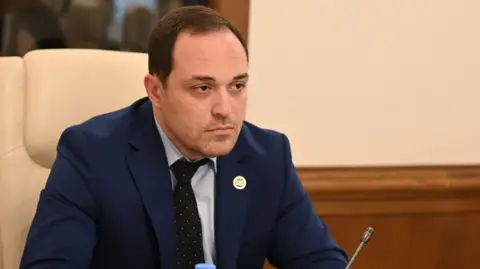 წლების განმავლობაში, აჯანჯღარებდნენ ჩვენს ქვეყანას და არ ასვენებდნენ, არ მშვიდდებოდა პოლიტიკური პროცესი - გიორგი გაბუნია ALDE-ზე