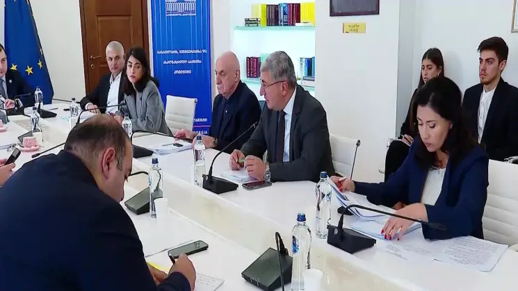 პარლამენტმა მომავალი წლის ბიუჯეტის პროექტის განხილვა დაიწყო