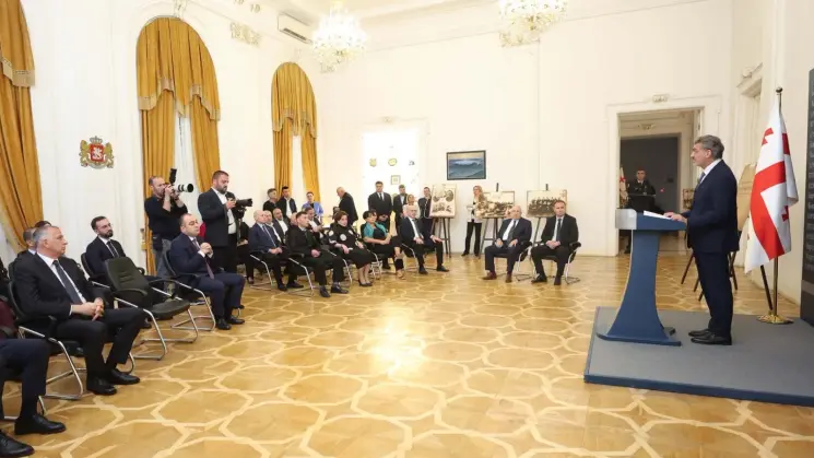 აჭარის მთავრობის თავმჯდომარე ზურაბ პატარაძე საკონსტიტუციო სასამართლოში ახლად განწესებული მოსამართლეების ფიცის დადების ცერემონიას დაესწრო