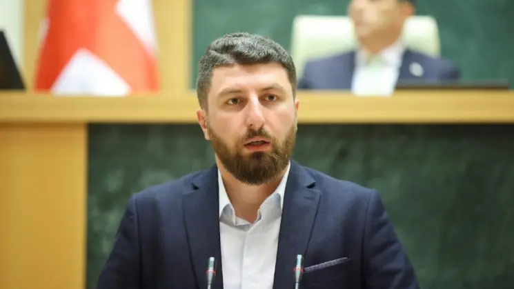 არჩილ გორდულაძე: ევროკავშირის კვლევების შედეგების მიუხედავად, კოსები და კალასები მაინც იტყვიან, რომ სხვა ქვეყანას საქართველოზე უკეთესი შედეგები აქვს, რადგან ამ ქვეყნებში გარე მმართველობაა დამყარებული, ხოლო ჩვენს ქვეყანაში - არა