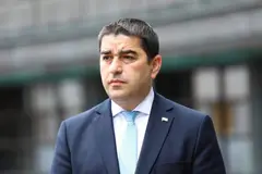შალვა პაპუაშვილი: სამწუხაროდ, დღეს ბრიუსელი გატაცებულია პროპაგანდით. ის, რომ პროპაგანდა საქმეს ვერ ანაცვლებს, ამას ვხედავთ ევროკავშირის ყველა წევრ ქვეყანაში, სადაც არის მთავრობების მიმართ ნდობის ეროზია. საქართველოში სწორედ იმიტომაც არის ხალხის მხრიდან ნდობა ხელისუფლების, მიმართ, რომ როგორც საქართველოს პარლამენტი, ისე, მთავრობა მოქმედებს ხალხის ინტერესებით