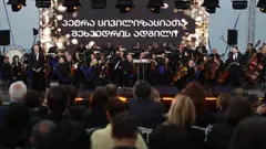 აჭარის მთავრობის თავმჯდომარე ზურაბ პატარაძე ისტორიულ პეტრას ციხეზე გამართულ კულტურულ ღონოსძიებას დაესწრო