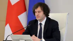 პრემიერი: ბოლო 5 წლის განმავლობაში, ჩვენ გვაქვს სწრაფი ეკონომიკური ზრდა და ეს არის გუნდის დამსახურება. თუ ვინმეზე, ერთ პიროვნებაზე შეიძლება იყოს დაყვანილი ეს წარმატება, ეს არის ბიძინა ივანიშვილი, რომელიც არის ამ გუნდის ლიდერი 2011 წლიდან მოყოლებული