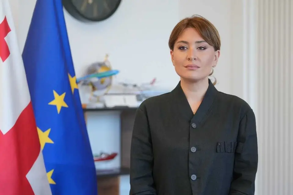 თამარ იოსელიანი: უპრეცედენტო დაინტერესება არის ანაკლიის ღრმაწყლოვანი ნავსადგურის პროექტის მიმართ - „საქართველოს რკინიგზამ“ სარკინიგზო ხაზის პროექტირება დაასრულა და გამოცხადებულია ბაზრის კვლევა იმისათვის, რომ ოქტომბრის ბოლოს გამოცხადდეს ტენდერი სარკინიგზო ხაზის მშენებლობასთან დაკავშირებით
