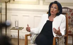 “ის, რომ აქაური ელჩები სადღაც წინანდალში რთველზე მიდიან, ამას არ ცვლის არანაირად”– სალომე ზურაბიშვილი