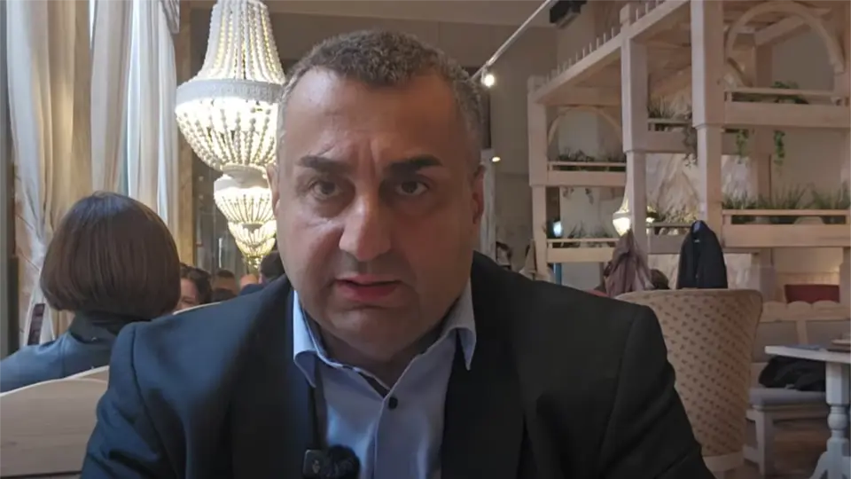 მთლად სახუმაროც არ არის ეს სანქცია, ვერცერთი ბანკი ვერ მომემსახურება - მჟავანაძე ბრიტანეთის სანქციების...