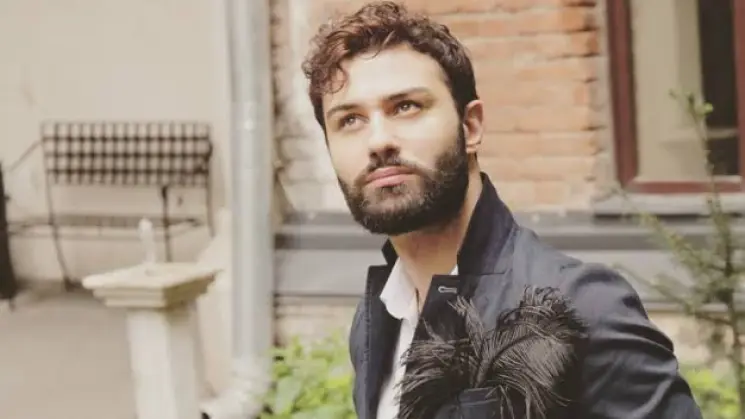 მიშო სულუხია სამართალდამცველებმა გადამოწმების მიზნით შეაჩერეს, პირი არ დაემორჩილა პოლიციის კანონიერ მოთხოვნას, ძირს დააგდო კუთვნილი ტელეფონი და შემთხვევის ადგილიდან გაიქცა - შსს