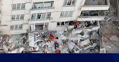 AP: სტამბოლში შვიდსართულიანი შენობის ნაწილი ჩამოინგრა. დაიღუპა 2 ადამიანი
