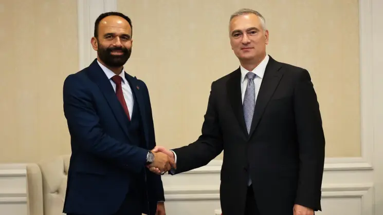 იუსტიციის მინისტრი პაატა სალია სამართლის საერთაშორისო სამიტის ფარგლებში ჩრდილოეთ მაკედონიის იუსტიციის მინისტრ ჯეტონ შასივარს შეხვდა