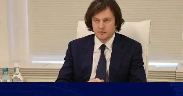 პრემიერი: აქტიურად ვმუშაობთ ანაკლიის მიმართულებით დამაკავშირებელი რკინიგზის პროექტზე, მსოფლიო ბანკის მხარდაჭერით, დაგეგმილია ახალი, 18-კილომეტრიანი სარკინიგზო მონაკვეთის მშენებლობა, რომლის სავარაუდო ღირებულება იქნება 200 მილიონი დოლარი, სამშენებლო ტენდერი მიმდინარე თვის ბოლომდე გამოცხადდება