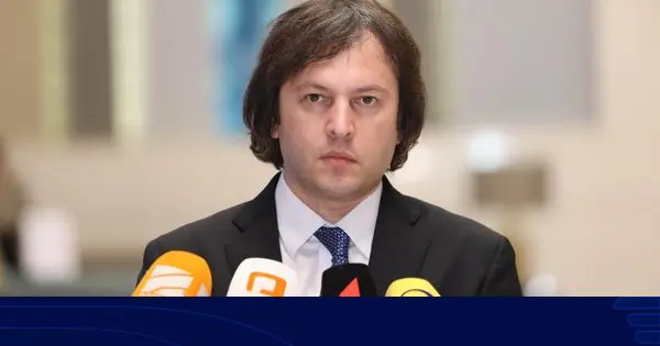 ირაკლი კობახიძე: მუდმივად იზრდება თავდაცვის ბიუჯეტი და ასეც გაგრძელდება - თავდაცვა არის ერთ-ერთი უმთავრესი პრიორიტეტი, ბუნებრივია, ინვესტიციები არის საჭირო თავდაცვის მიმართულებით და მაქსიმალური ზრუნვა იქნება გამოხატული თავდაცვის მიმართ, ჯარის მიმართ მომავალშიც