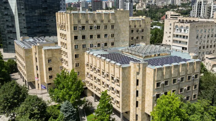 პროკურატურამ განსაკუთრებით დიდი ოდენობით ნარკოტიკული საშუალების, უკანონო შეძენა, შენახვის და რეალიზაციის ხელშეწყობის ფაქტებზე 6 პირს ბრალდება წარუდგინა