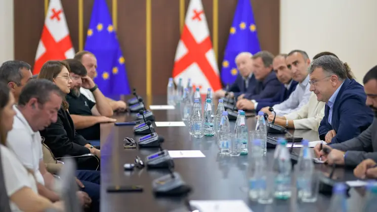 ატმისა და ვაშლატამას მწარმოებლებსა და ექსპორტიორებთან შეხვედრა გაიმართა