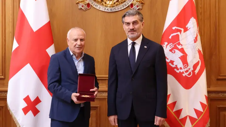 პროფესორი ნუგზარ უბერი, პრეზიდენტმა მიხეილ ყაველაშვილმა ბრწყინვალების ორდენით დააჯილდოვა