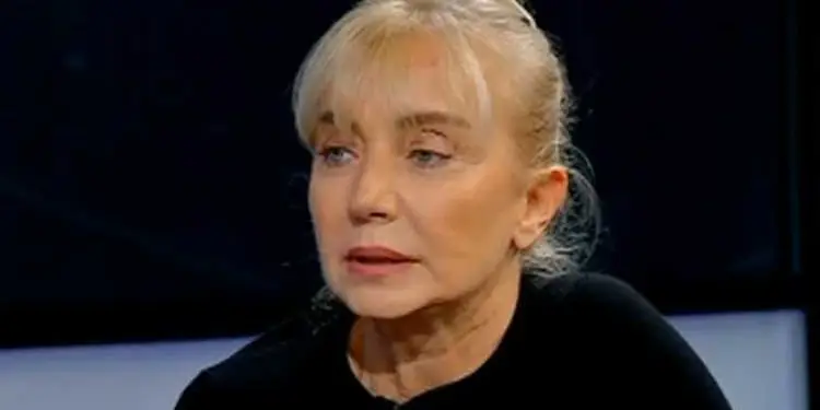 “ივანიშვილის ხმარება საერთოდ არ შეიძლება თუ ამ კონკრეტულ, თქვენს მიერ მითითებულ სიტყვებთან?”– მაია ნადირაძე