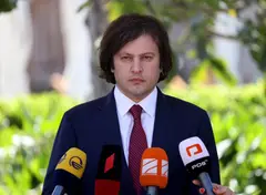 ირაკლი კობახიძე ევროკავშირის წარმომადგენლობის შესახებ: „ზედიზედ მეორედ მიიწვიეს ისეთი შემსრულებელი, რომელიც გამოირჩევა ჩვენი მხარდამჭერების მიმართ შეურაცხმყოფელი განცხადებებით, რაც ძალიან სამწუხაროა, ასეთი ნაბიჯები უარყოფითად აისახება საზოგადოების ნდობაზე ევროპული ინსტიტუტების მიმართ“