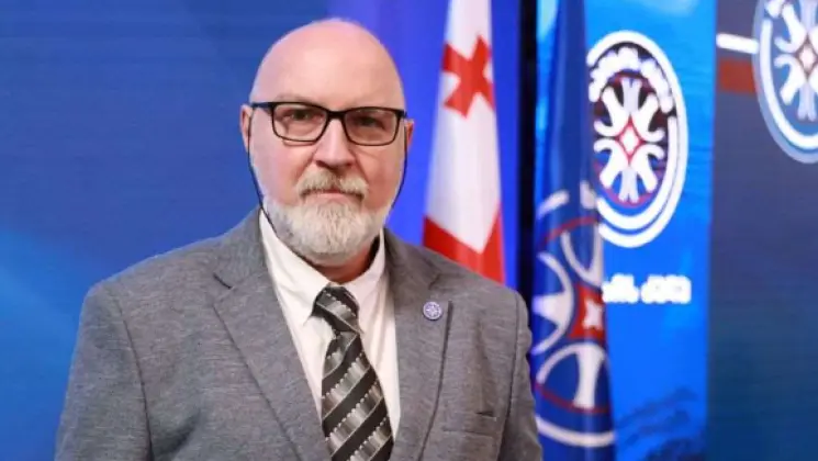 დავით ქართველიშვილი Wolt-ს: თითქოს წარმატებული კომპანია იყავით, რომელმაც ისეთ ნეხვში ჩააბიჯა, როგორიცაა ე.წ. მუსიკოსი ალექსანდრე კორძაია. ეს ის "შემოქმედია" თქვენი პოტენციური კლიენტების მილიონნახევარს "ოლე-ოლე"-თი დედას რომ აგინებს ქუჩა-ქუჩა