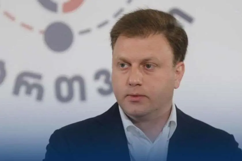 ვატო შაქარიშვილი: “სიმბოლურია, რომ ევროკავშირის წარმომადგენლობამ საკუთარ დღეობაზე ჯგუფი „გამოუვალი მდგომარეობა” მიიწვია, რადგან მათი მდგომარეობა, ნამდვილად გამოუვალია”