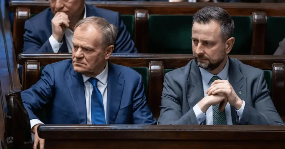 პოლონეთში დააკავეს კაცი, რომელიც ტუსკისა და თავდაცვის მინისტრის მკვლელობას გეგმავდა