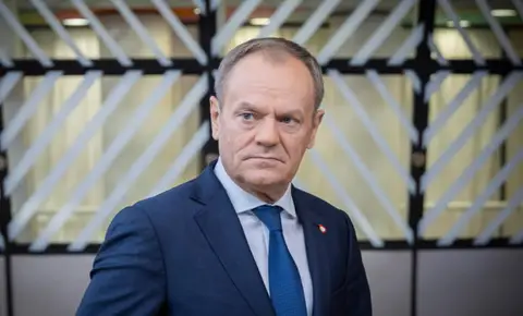 პოლონეთში დააკავეს მამაკაცი, რომელიც პრემიერ-მინისტრისა და თავდცვის მინისტრის მკვლელობის დაგეგმვაშია ეჭვმიტანილი
