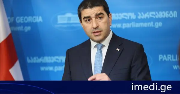 შალვა პაპუაშვილი: საქართველო არის პირველ ადგილზე უკვე მერამდენე წელია ეკონომიკური ზრდის ტემპებით ევროკავშირის წევრებთან და ყველა კანდიდატ წევრთან შედარებით. ახლა აგვიხსნას კაია კალასმა და მარტა კოსმა, თუ საქართველო არის ყველაზე ცუდი და საშინელი, როგორ ხდება, რომ საქართველო სინამდვილეში არის ყველაზე კარგი და წარმატებული?!