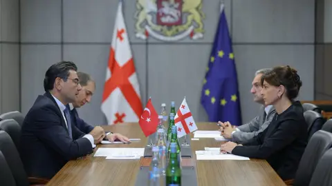 კულტურის მინისტრი მაია ბითაძე თურქეთის საგანგებო და სრულუფლებიან ელჩს საქართველოში, მუსტაფა თურქერ არის შეხვდა