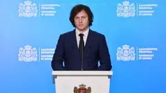 პრემიერი: შუამავლების გარეშე თავიდან ბოლომდე აწარმოებს ყველა პროცესს საქართველოს რკინიგზა, რაც მოგვცემს დიდი თანხების დამატებით გენერირების საშუალებას, მარტო წელს, საორიენტაციოდ, 70 მილიონი ლარით გაიზრდება რკინიგზის დამატებითი შემოსავლები