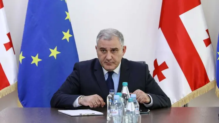 ჯანდაცვის სამინისტრო: დევნილ ოჯახს, რომელსაც არც ერთი სახელმწიფო პროგრამის ფარგლებში არ მიუღია საცხოვრებელი ფართი ან შესაბამისი ანაზღაურება, ბინის ნაცვლად ფულადი კომპენსაცია მოთხოვნა შეუძლია