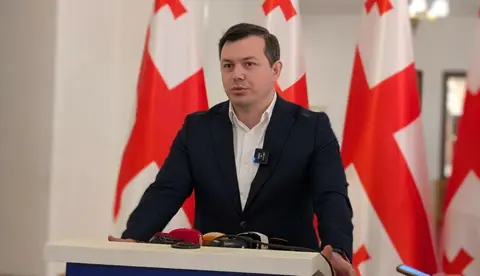 გიგა ფარულავა – ციხეში რჩებიან მოქალაქეები, რომლებიც ლიდერებმა 4 ოქტომბერს შეცდომაში შეიყვანეს, კეთილი ინებონ და აუხსნან, როგორ აპირებენ მათ დახმარებას