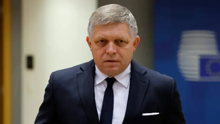 გვესმის მოწოდებები, კიდევ უფრო სწრაფად ვთქვათ უარი აღმოსავლეთიდან ნებისმიერი სახის გაზისა თუ ნავთობის მიწოდებაზე - რობერტ ფიცო