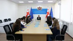 გიორგი ჯინჭარაძე ანაზღაურებადი სტაჟირების პროგრამით შერჩეულ ახალგაზრდებს შეხვდა