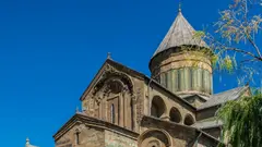 სვეტიცხოვლობის დღესასწაულთან და საქართველოში ქრისტიანობის სახელმწიფო რელიგიად გამოცხადების 1700 წლისთავთან დაკავშირებით, სვეტიცხოვლის ტაძარში პატრიარქი წირვას აღავლენს