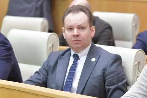 თორნიკე ჭეიშვილი 4 ოქტომბრის საქმეზე დაკავებულების მიერ ბრალის აღიარებაზე: „რადიკალები ახლა ძალიან იმედგაცრუებულები და ამავდროულად გაბრაზებულები არიან, რადგან თვალსა და ხელს შუა გამოეცალათ ყალბი ნარატივის აგების შესაძლებლობა, თითქოს პოლიტიკური ნიშნით ვინმე არის გასამართლებული“