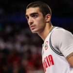 Rati Andronikashvili signed a 3-week contract with Riga VEF