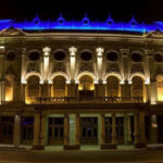 The doors of the Rustaveli Theater were opened for the demonstrators