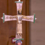 Guji Amashukeli's cross at the opening of Notre Dame Cathedral in Paris