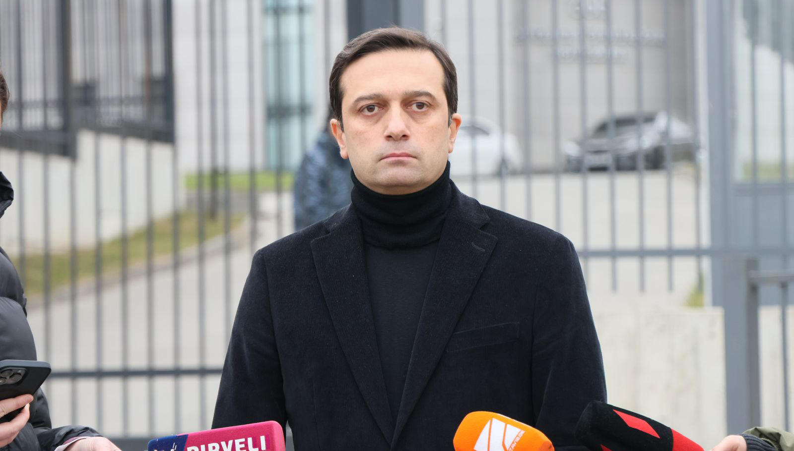 იოსელიანი: ყველას ინტერპრეტაციას პასუხს ვერ გავცემ. ეს აჟიოტაჟი აბსოლუტურად ხელოვნურადაა ატეხილი