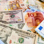 At what price do you buy dollars and euro currency booths?