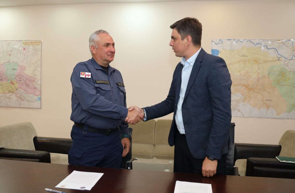 გურიაში სახელმწიფო რწმუნებული მოხალისეთა ორგანიზაციის „ახალგაზრდობა და ვეტერანები ეროვნული თავდაცვისა და უსაფრთხოებისათვის“დირექტორს შეხვდა