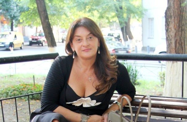 ხათუნა ხოფერია: პაატა ბურჭულაძემ, სცენაზე, ფეხი ხომ არ ტყვლიპა იმ ავადმყოფის მოფსმულში?!…