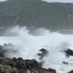 New Zealand has stopped air traffic due to a strong storm, closed schools