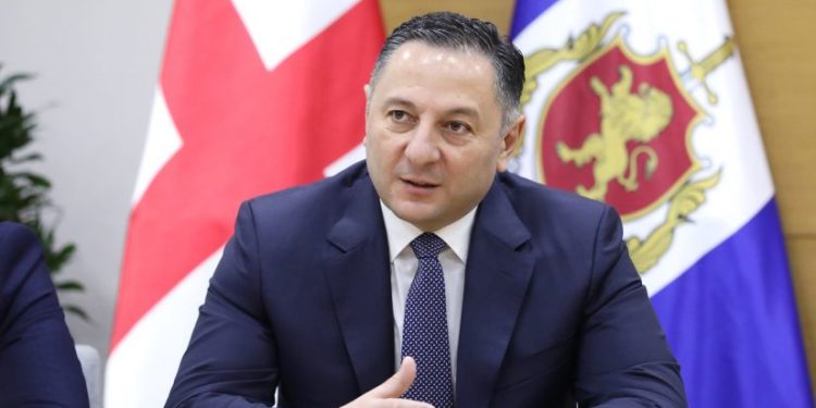 ვახტანგ გომელაურმა თანამდებობა დატოვა