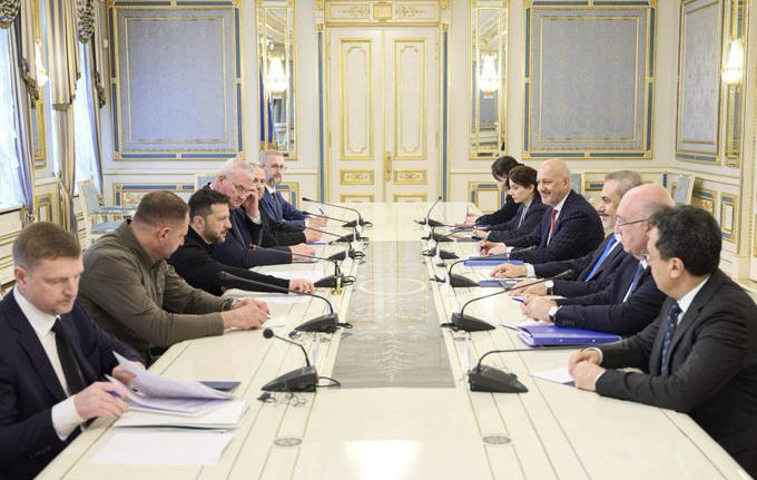 ვოლოდიმირ ზელენსკი – რუსეთი აგრძელებს მსოფლიოდან მოწოდებების იგნორირებას, რომ ცეცხლი შეწყვიტოს, მეტიც კვირაზე მეტია რუსები ვერ ახერხებენ ე.წ. “მემორანდუმის” წარმოდგენას
