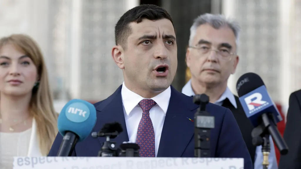 რუმინეთის საპრეზიდენტო არჩევნების პირველ ტურში ჯორჯ სიმიონმა გაიმარჯვა, მეორე ტური 18 მაისს გაიმართება