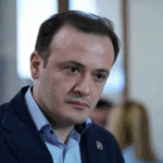 Zarkua on the United States: The country has a prime minister, foreign minister and can communicate with them and not in some backstage
