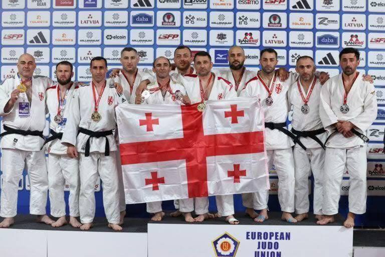 საქართველოს თავდაცვის ძალების სამხედროები ვეტერან ძიუდოისტთა ევროპის ჩემპიონატიდან ოქროს მედლებით დაბრუნდნენ