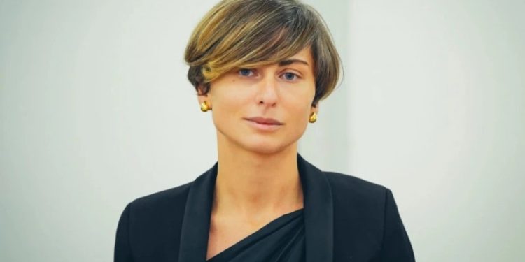 ნინო ბაგაშვილი ფლობს 7 ბინას, 1 საცხოვრებელი სახლს, 3 მიწის ნაკვეთსა და ორ ძვირადღირებულ ავტომობილს – დეკლარაცია